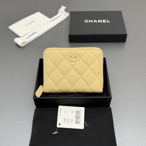 Chanel Classic Zip Coin Purse Wallet Light Beige quilted Cavier leather Chanel Classic Zip Coin Purse Wallet Light Beige quilted Cavier leather