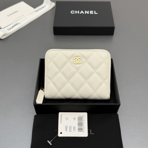 Chanel Classic Zip Coin Purse Wallet Off White quilted caviar leather Chanel Classic Zip Coin Purse Wallet Off White quilted caviar leather