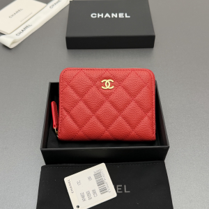 Chanel Classic Zip Coin Purse Wallet Red quilted caviar leather Chanel Classic Zip Coin Purse Wallet Red quilted caviar leather