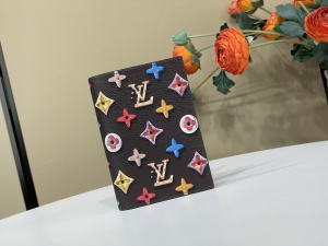 Louis Vuitton Passport Cover Wallet Chocolate Monogram Donuts Canvas Louis Vuitton Passport Cover Wallet Chocolate Monogram Donuts Canvas