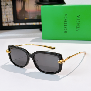 Bottega Veneta Knot Rectangular Luxury Eyewear Sunglasses BV1440S Gray Black Bottega Veneta Knot Rectangular Luxury Eyewear Sunglasses BV1440S Gray Black