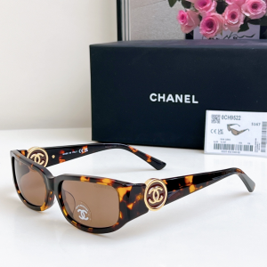Chanel CC Logo Luxury Eyewear Sunglasses CH9522 Brown Chanel CC Logo Luxury Eyewear Sunglasses CH9522 Brown