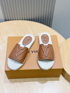 Louis Vuitton LV Portofino Flat Mule Slides Sandals Shoes Brown Grained Calf Leather Louis Vuitton LV Portofino Flat Mule Slides Sandals Shoes Brown Grained Calf Leather