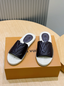 Louis Vuitton LV Portofino Flat Mule Slides Sandals Shoes Dark Brown Grained Calf Leather Louis Vuitton LV Portofino Flat Mule Slides Sandals Shoes Dark Brown Grained Calf Leather