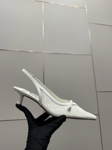 Jimmy Choo Amita White Lace and Spazzolato Slingback Pumps Shoes 45MM Jimmy Choo Amita White Lace and Spazzolato Slingback Pumps Shoes 45MM
