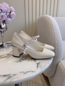 Jimmy Choo Aren Pearl Charm Mary Janes White Leather Pumps Shoes 70MM Jimmy Choo Aren Pearl Charm Mary Janes White Leather Pumps Shoes 70MM