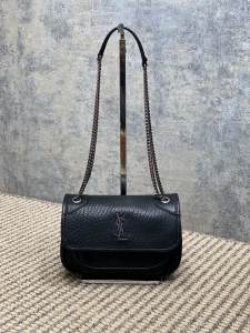 Saint Laurent Niki Mini Chain Shoulder Crossbody Bag Black Grained Lambskin Leather Saint Laurent Niki Mini Chain Shoulder Crossbody Bag Black Grained Lambskin Leather