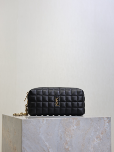 Saint Laurent cassandre matelasse carre pouch on chain Black Saint Laurent cassandre matelasse carre pouch on chain Black