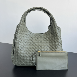 Bottega Veneta Large Campana Intrecciato Woven Leather Hobo Shoulder Bag Green Bottega Veneta Large Campana Intrecciato Woven Leather Hobo Shoulder Bag Green