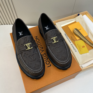 Louis Vuitton LV Major Loafers Shoes Dark Brown Monogram Embossed Calf Leather Louis Vuitton LV Major Loafers Shoes Dark Brown Monogram Embossed Calf Leather