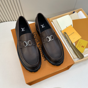 Louis Vuitton LV Major Loafers Shoes Dark Brown Shiny Calf Leather Louis Vuitton LV Major Loafers Shoes Dark Brown Shiny Calf Leather