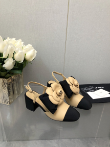 Chanel Crumpled Shiny Fabric Grosgrain Cap Toe Camellia Bow Slingback Pumps Beige Chanel Crumpled Shiny Fabric Grosgrain Cap Toe Camellia Bow Slingback Pumps Beige