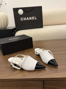 Chanel Heeled Slingbacks Mules Shoes White Patent Leather 40MM Chanel Heeled Slingbacks Mules Shoes White Patent Leather 40MM