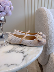 Ferragamo Vara Bow Buckle Mary Jane Ballet Flats Light Pink Velvet Ferragamo Vara Bow Buckle Mary Jane Ballet Flats Light Pink Velvet