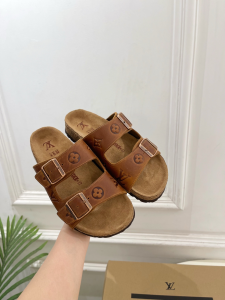Louis Vuitton LV Venice Flat Mules Sandals Brown Monogram Calf Leather Louis Vuitton LV Venice Flat Mules Sandals Brown Monogram Calf Leather