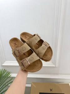 Louis Vuitton LV Venice Flat Mules Sandals Gray Monogram Suede Calf Leather Louis Vuitton LV Venice Flat Mules Sandals Gray Monogram Suede Calf Leather