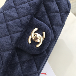 Luxury Womens Handbags Chanel Mini Velvet Flap Bag 20x13x7CM A118PP750 AA138863