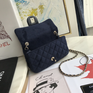 Luxury Womens Handbags Chanel Mini Velvet Flap Bag 20x13x7CM A118PP750 AA138863