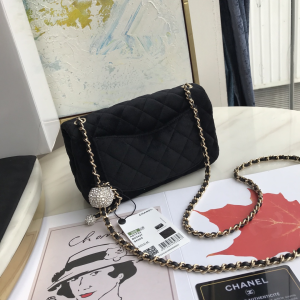 Luxury Womens Handbags Chanel Mini Velvet Flap Bag 20x13x7CM A118PP750 AA138865