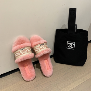 Luxury Womens Shoes Dior Dway Slide Sandal with Fur 35 To 42 A136PP360 AA138887