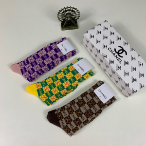 Luxury Womens Socks Chanel CC Logo Cotton Socks A144PP55 AA138940