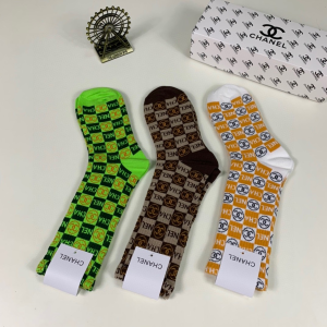 Luxury Womens Socks Chanel CC Logo Cotton Socks A144PP55 AA138941