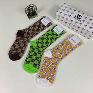 Luxury Womens Socks Chanel CC Logo Cotton Socks A144PP55 AA138941