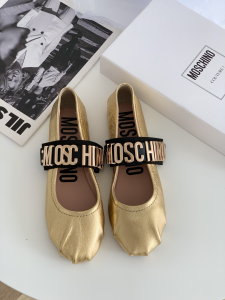 Moschino Gold Maxi Lettering Logo Ballerina Flat Moschino Gold Maxi Lettering Logo Ballerina Flat
