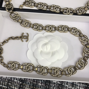 Luxury Womens Belts Chanel Multi Crystals CC Logo Link Chain Belt A152PP300 AA145501