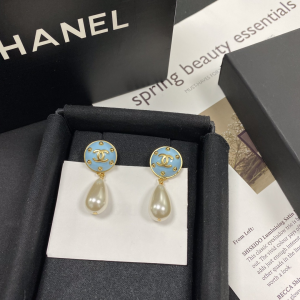 Luxury Womens Jewelry Chanel CC Pearl Drop Earrings A152PP120 AA145483
