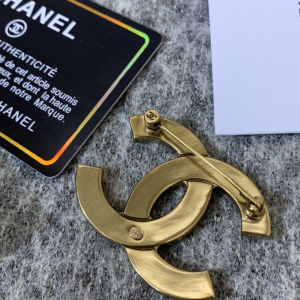 Luxury Womens Jewelry Chanel Crystals CC Logo Brooch A152PP130 AA145487