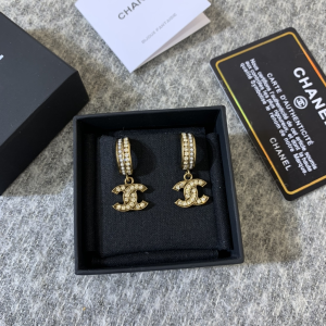 Luxury Womens Jewelry Chanel Crystals CC Logo Earrings A152PP120 AA145489