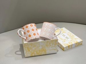 Luxury Home Tabletop Kitchen Dior Set of Two Mugs A201PP280 AA145650