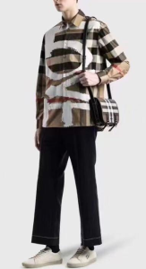 Luxury Mens Handbags Burberry Check E Canvas Messenger Bag 22x1x7CM A197PP450 AA145635