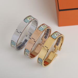 Luxury Womens Jewelry Hermes Clic H Panoplie Equestre Bracelet A205PP260 AA145655