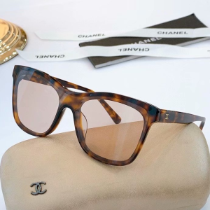 Chanel Luxury Fashion Sunglasses CH5418 