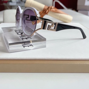 Versace Luxury Fashion Sunglasses VE5175 