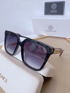 Versace Luxury Fashion Sunglasses VS4443 