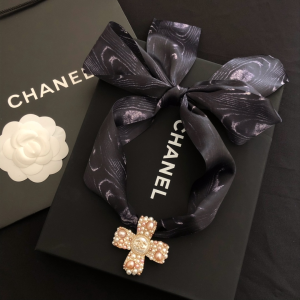 Chanel Gold Pearl CC Cross Bownot Necklace 