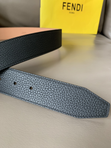 Luxury Mens Belts Fendi FF Buckle Black Grained Calfskin Belt 40MM A175PP240 AA146158