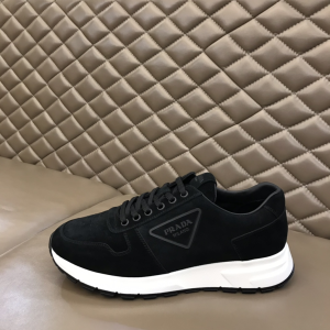 Luxury Mens Shoes Prada Black Suede Calfskin Mens Sneakers 38 To 45 A151PP480 AA146096