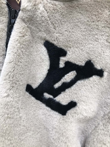 Luxury Womens Clothing Louis Vuitton Plucked Mink Hoodie SMLXL A154PP1280 AA146118