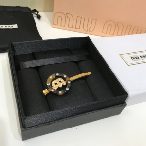 Luxury Womens Jewelry Miu Miu Plexiglas Crystal Hair Clip A152PP110 AA146109