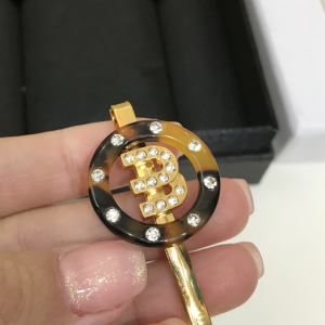 Luxury Womens Jewelry Miu Miu Plexiglas Crystal Hair Clip A152PP110 AA146109