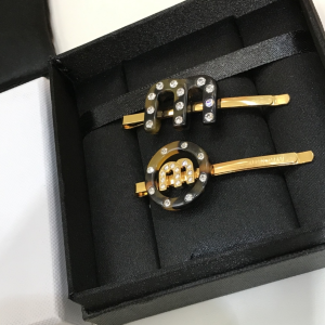 Luxury Womens Jewelry Miu Miu Plexiglas Crystal Hair Clip A152PP110 AA146110