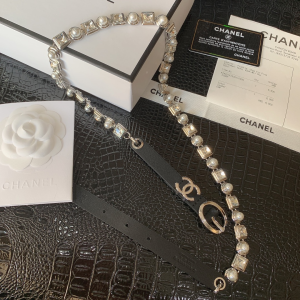 Luxury Womens Belts Chanel Crystals CC Logo Chain Belt A28PP240 AA146309