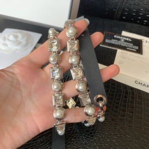 Luxury Womens Belts Chanel Crystals CC Logo Chain Belt A28PP240 AA146309