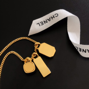 Luxury Womens Jewelry Chanel Charms Pendant Necklace A39PP145 AA146351