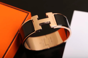 Luxury Womens Jewelry Hermes Clic Clac H Wide Bracelet Black A205PP240 AA146901