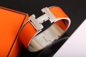 Luxury Womens Jewelry Hermes Clic Clac H Wide Bracelet Orange A205PP240 AA146899